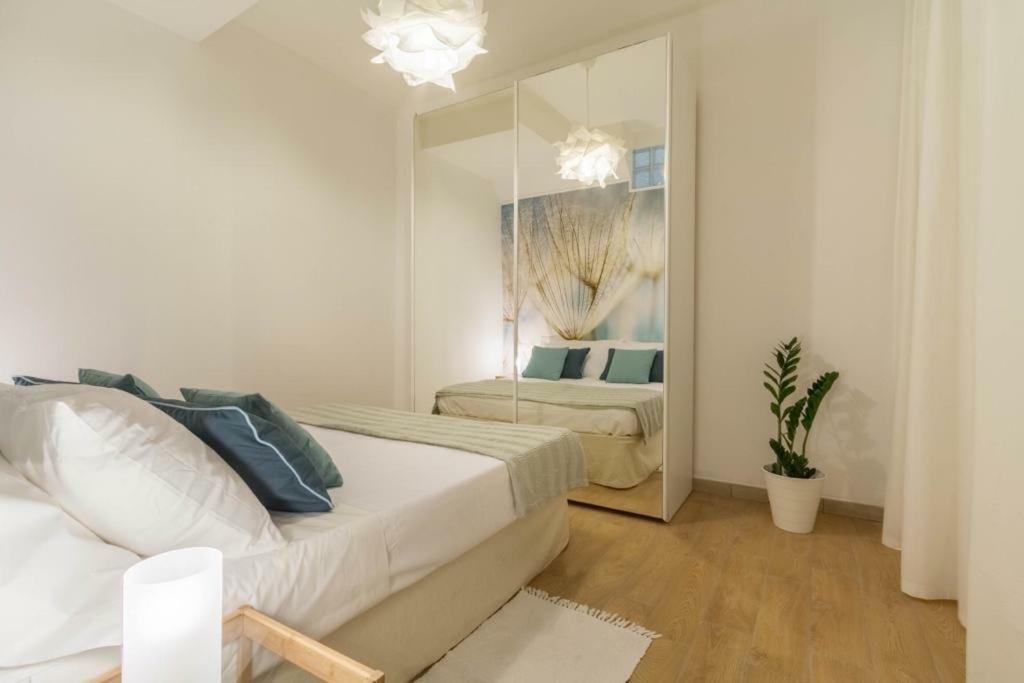 Appartement Karakaralis à Cagliari Extérieur photo